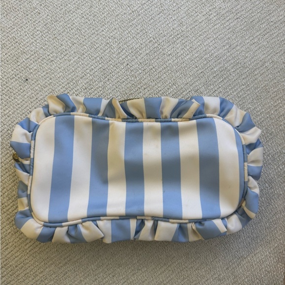 Stoney Clover Lane Hydrangea small pouch - Picture 2 of 3